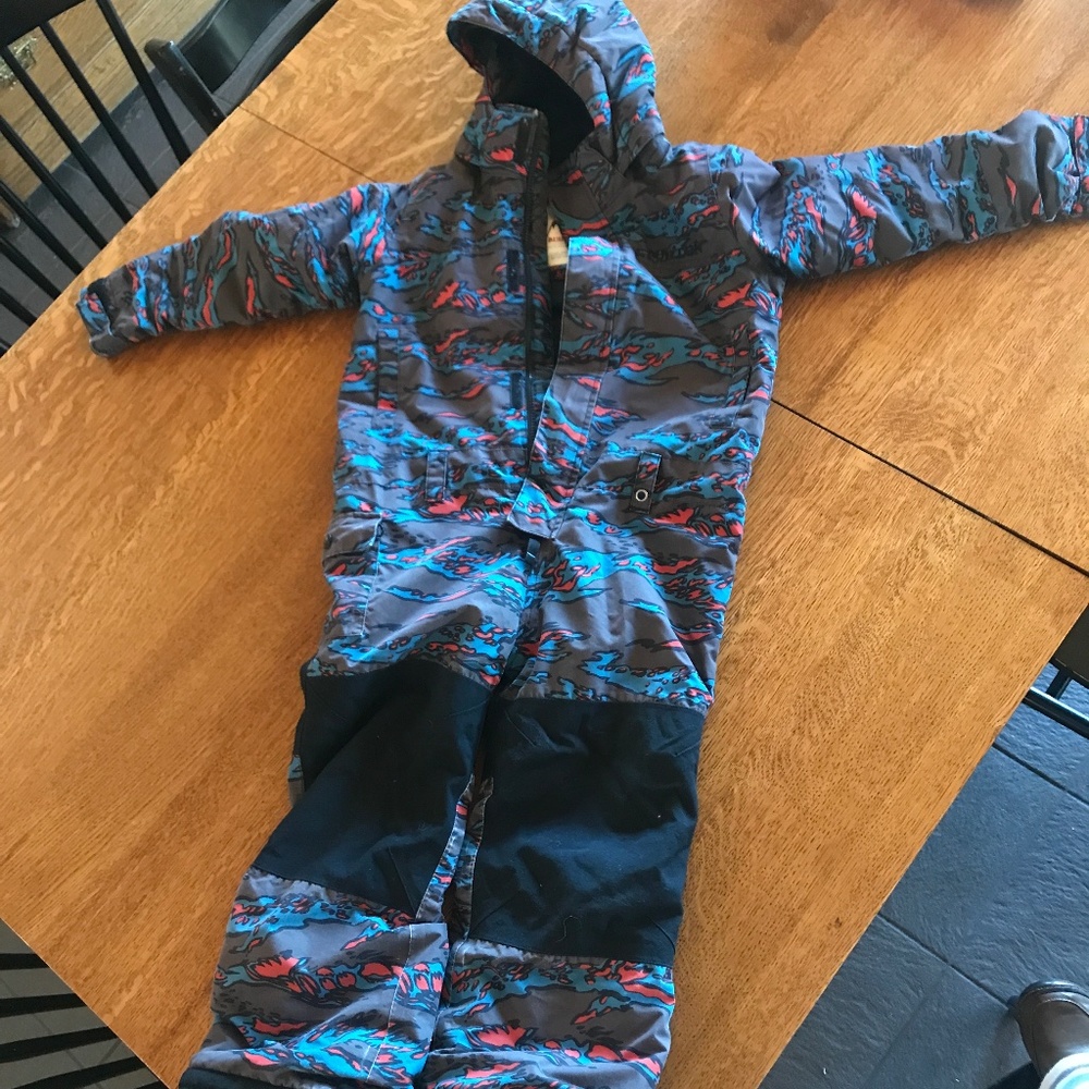 Burton one piece snow suit size 5/6